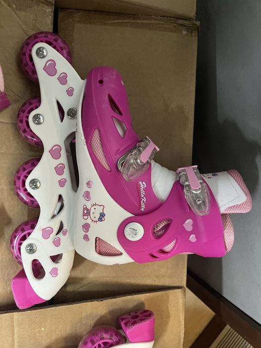 Patins de crianca com proteções para joelhos e cotovelos