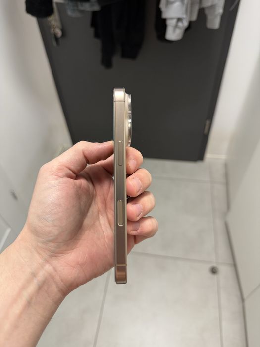 iPhone 16 Pro , Desert Titanium , 128GB