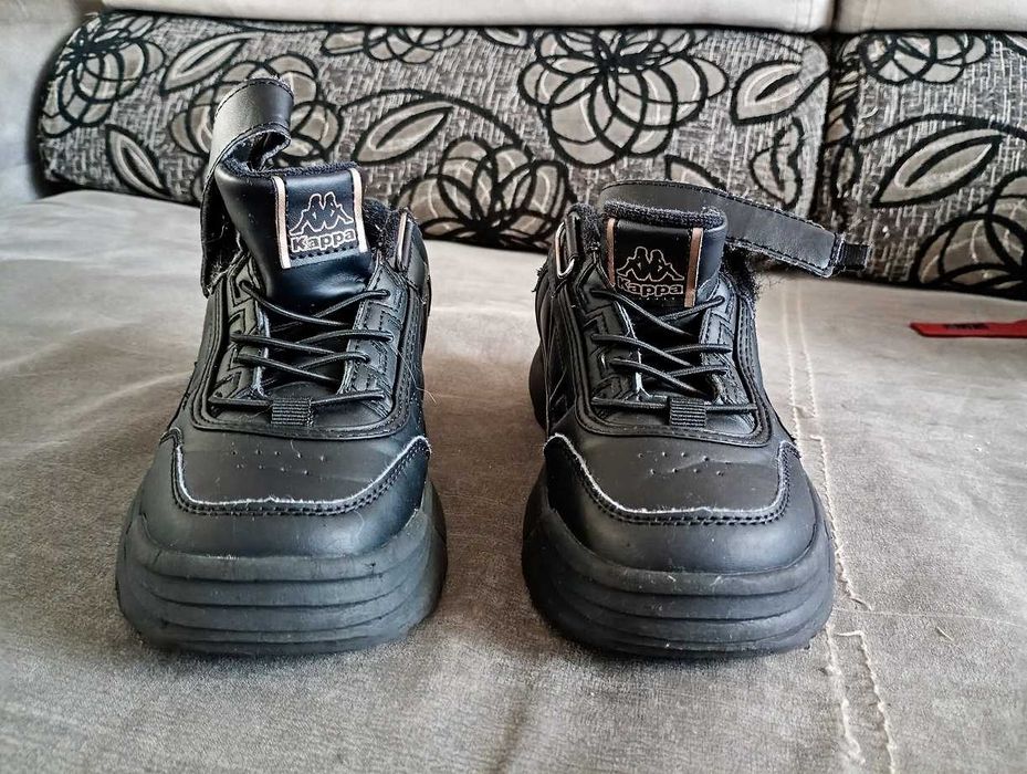 Adidasy dla dziewczynki 35