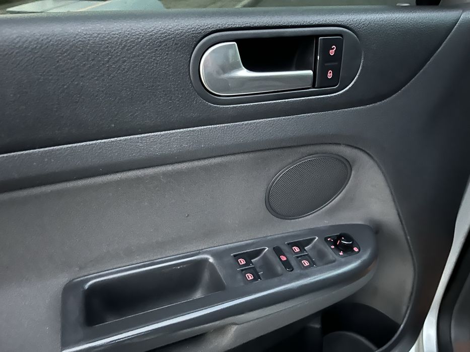 VW Golf plus 5 United 1.4 mpi 16V Газ - Бензин 2008 рік