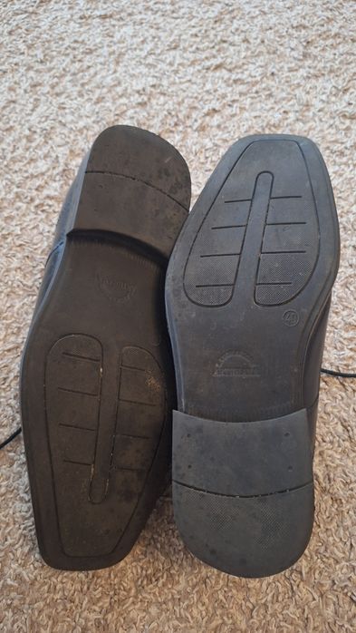 Męskie buty r. 40