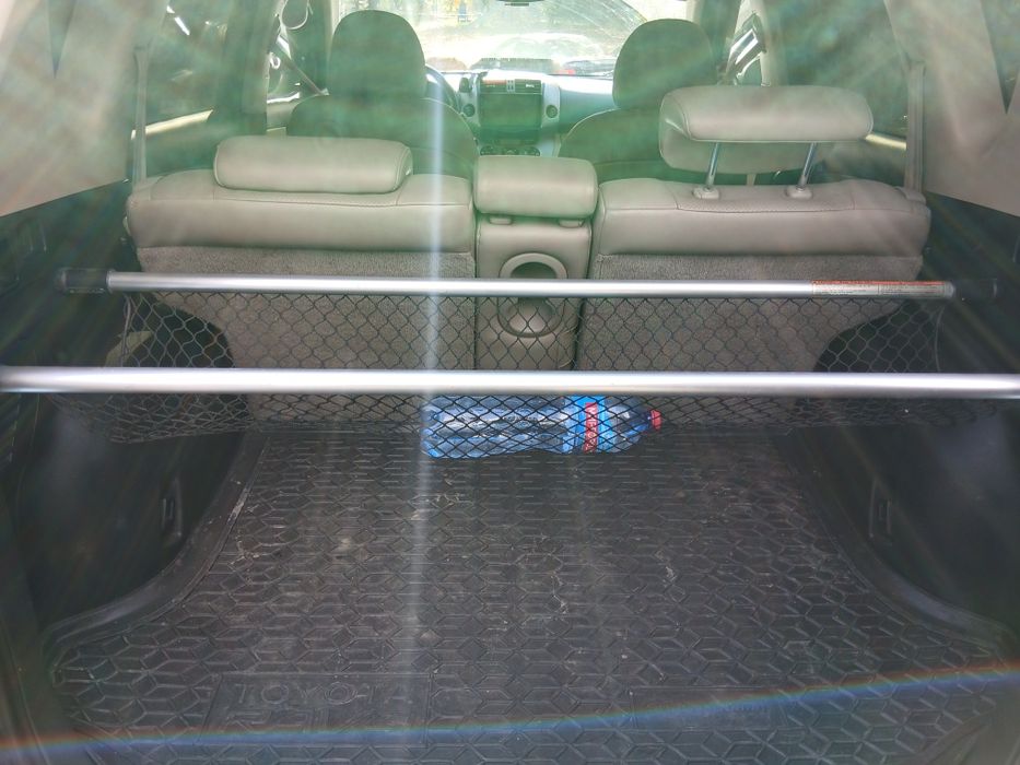 Шторка задня тойота рав 4