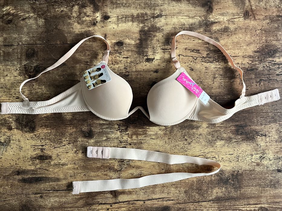 Biustonosz z obnizonym stanem 75B push up odpinane ramiaczka beżowy