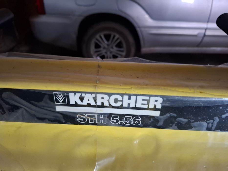 Снегоуборочная машина Керхер