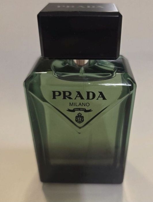 Zestaw kosmetyków perfumy plus krem