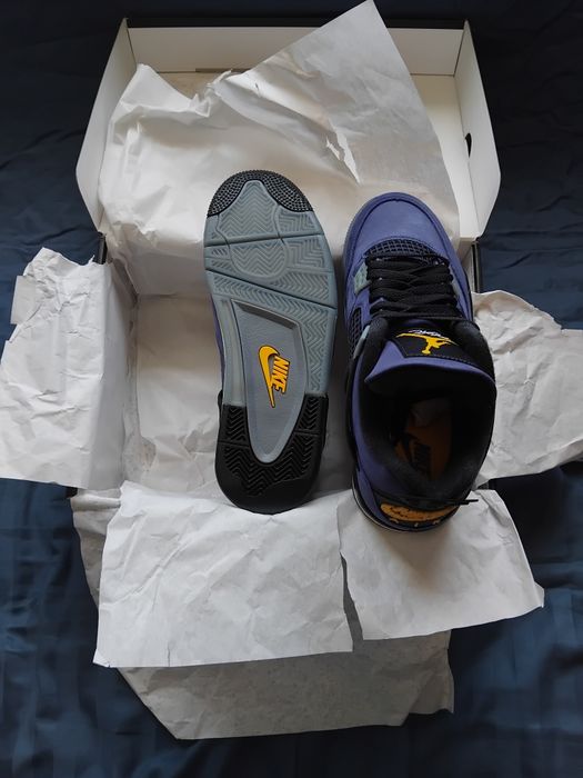Sapatilhas jordan roxo
