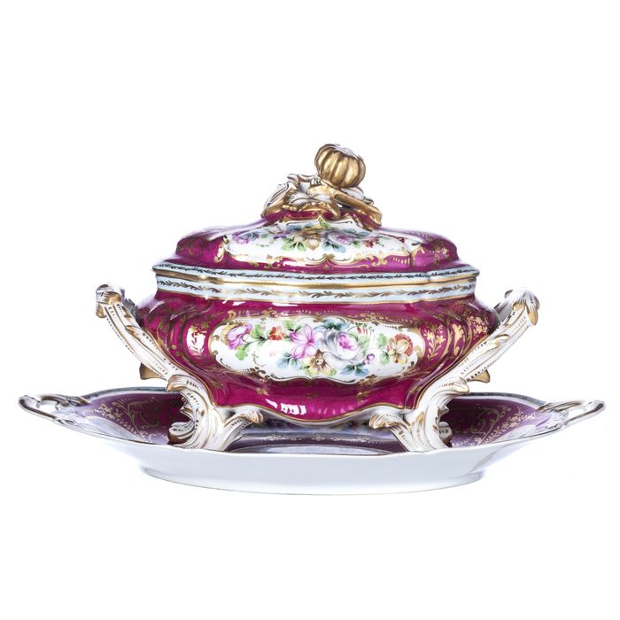 Porcelana - Terrina com travessa