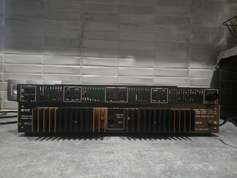 Amplituner Radmor 5102 !!!