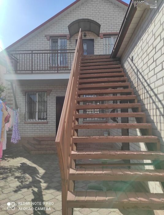 Продам будинок з цегли