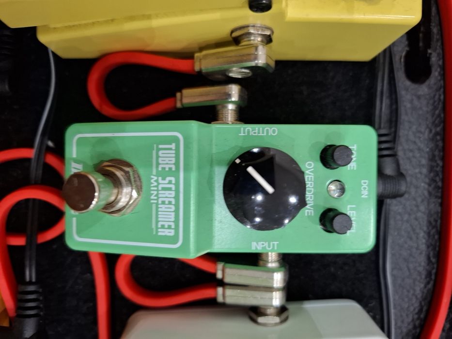 Vendo pedais de guitarra