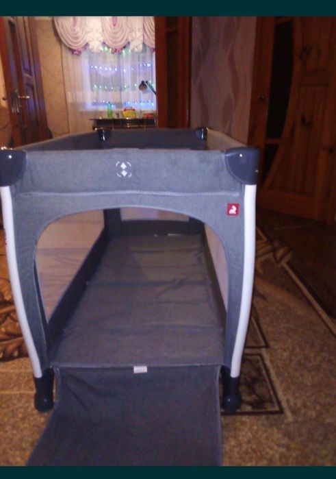 Дитячий манеж Carrello