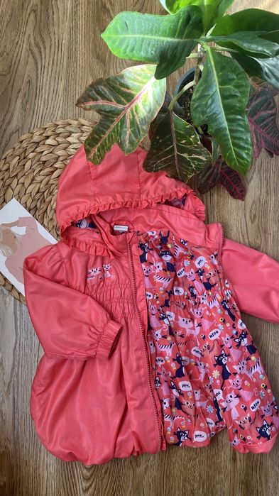 Курточка вітровка h&m 80 розмір коралова з капішоном без підкладки