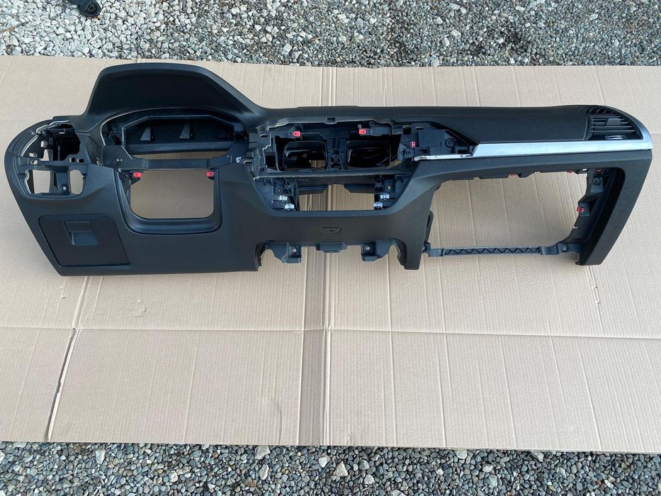 Панель / торпеда g01 X3