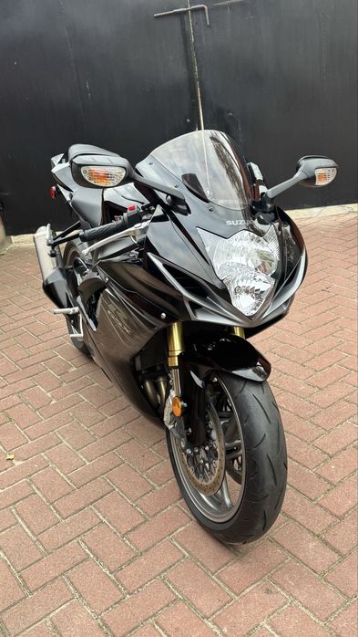 SUZUKI GSX-R750 Сузуки з Японії