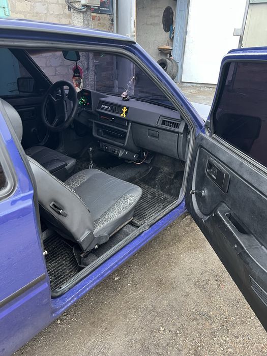 авто заз Таврія  нова