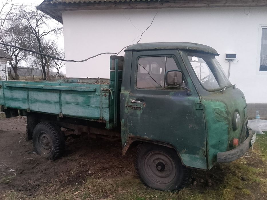 Продам уаз 469 бортовий