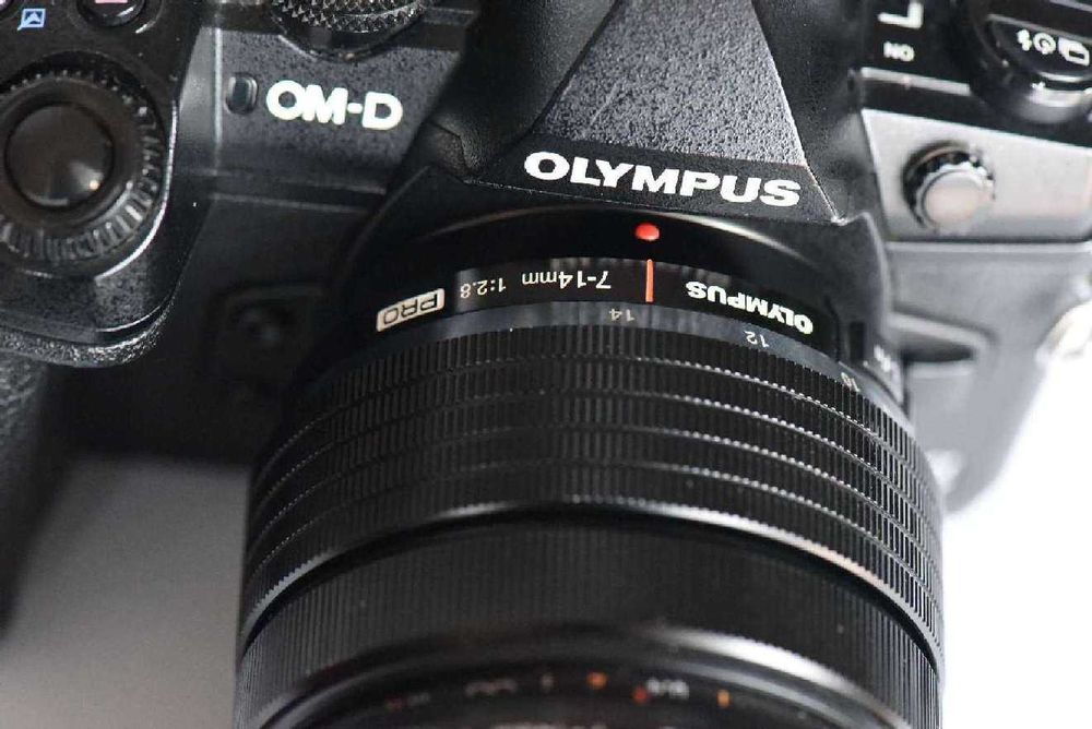 Olympus Zuik Digital ED 7-14mm f/2.8 Pro