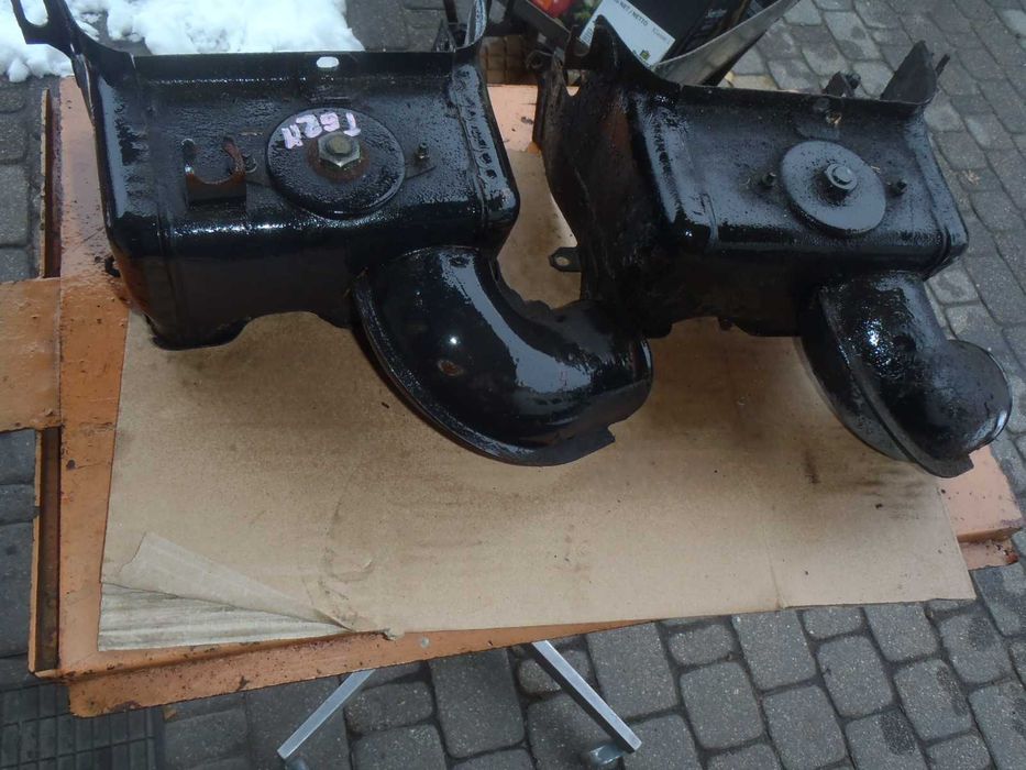 gaźnik korpus do każdego typu malucha fl st el 126p maluch jak nowy