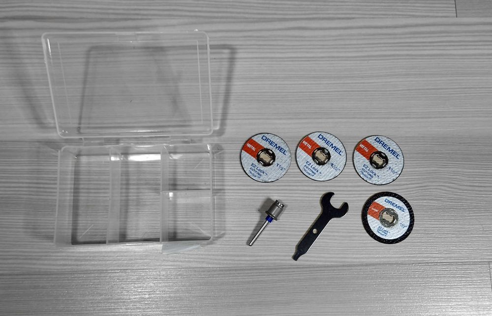 DREMEL Бесщеточный гравёр 8250 (следующая ступень после 8220)