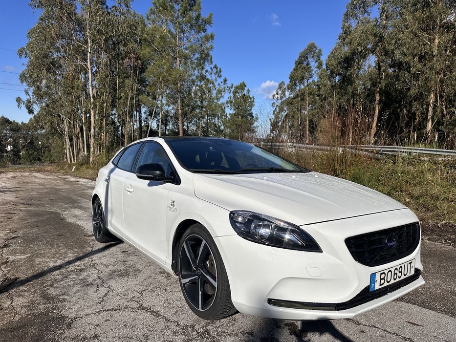 Volvo V40 D4 190 CV