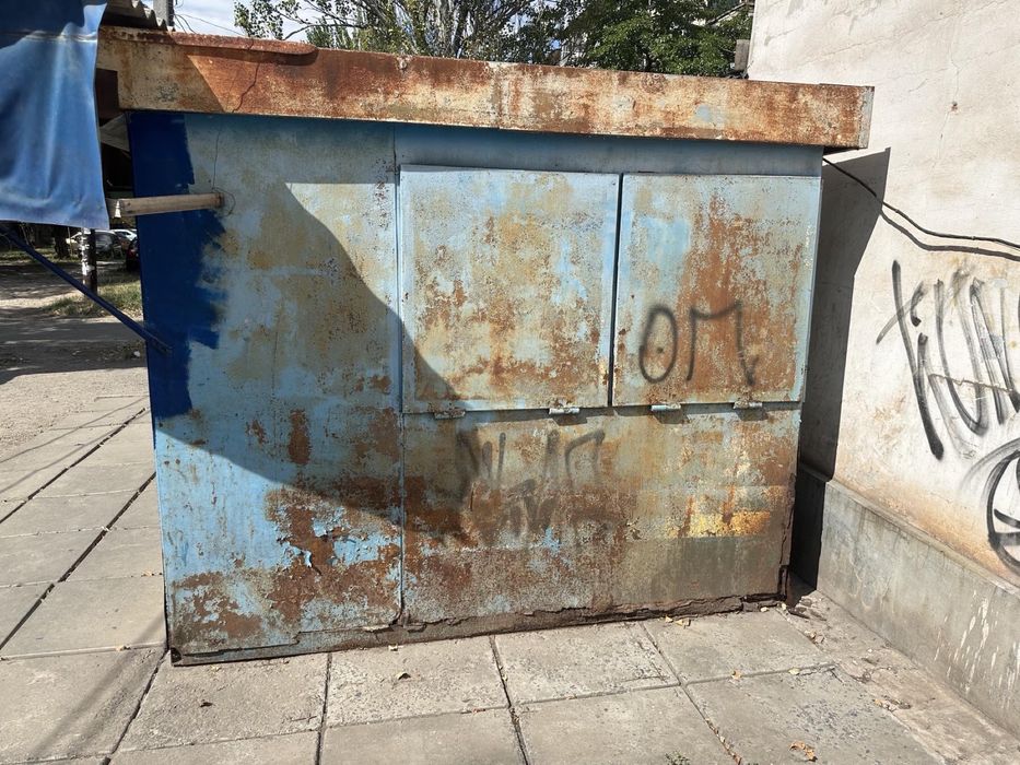 Металевий кіоск вагончик бытовка металлическая домик ларек