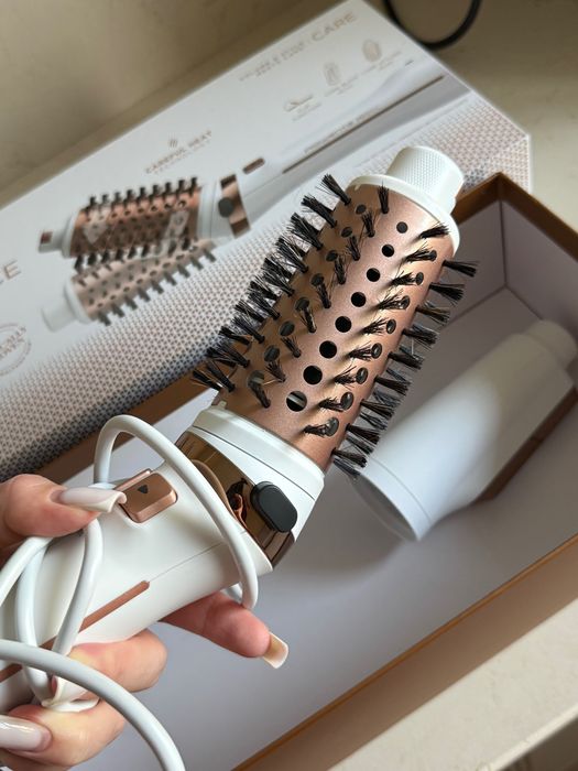 Фен-щітка Rowenta CARE CF9720F0