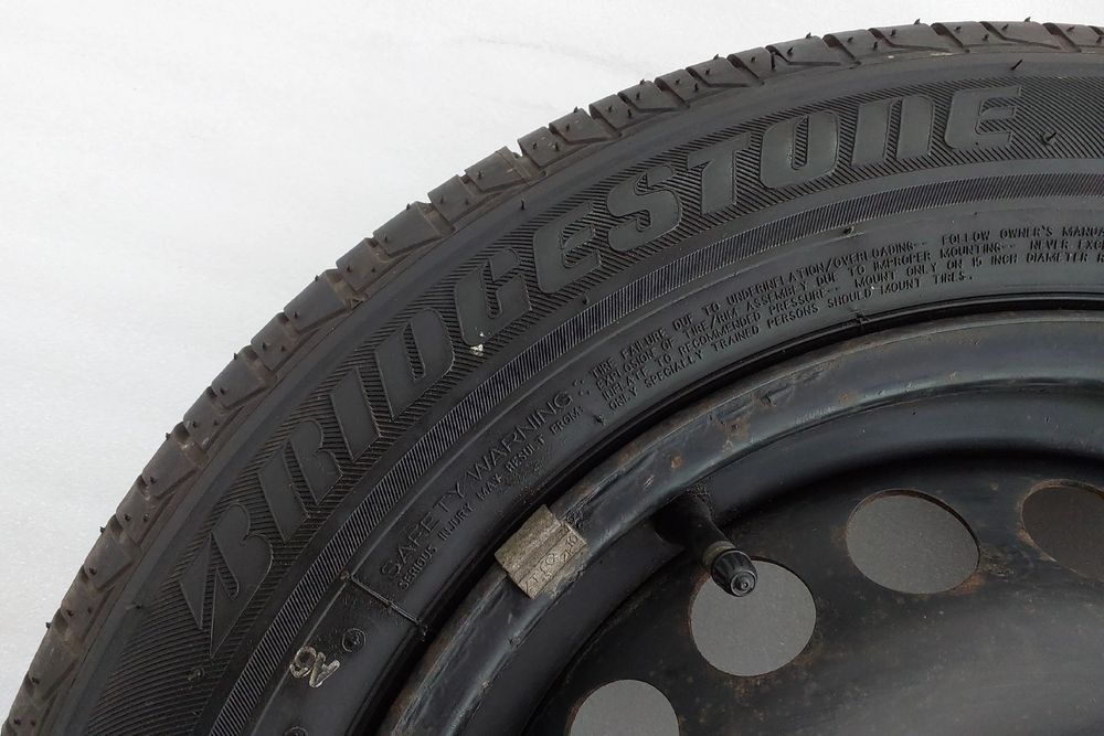 Pneu suplente RENAULT Clio IV (BH_)