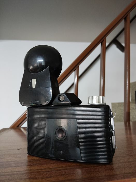 Máquina fotográfica antiga marca AGFA