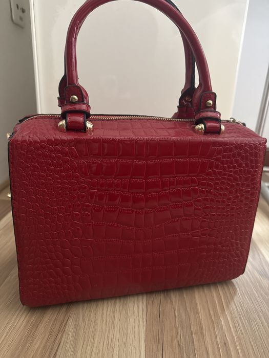 Mala italiana vermelha