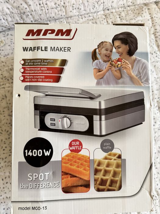 MPM gofrownica 1400 W nowa