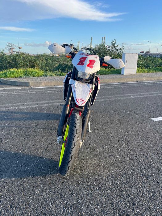 SWM (Husqvarna) SM500R 2016 A2