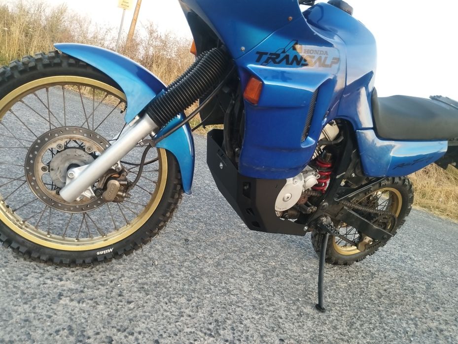 Honda transalp 600