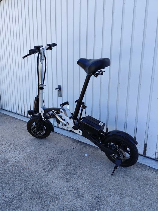Bicicleta elétrica dobrável roda 12