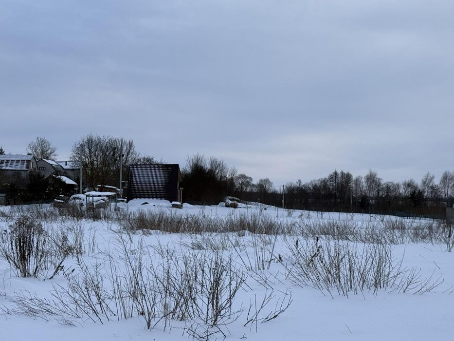 Продаж земельної ділянки біля лісу  24 сотих