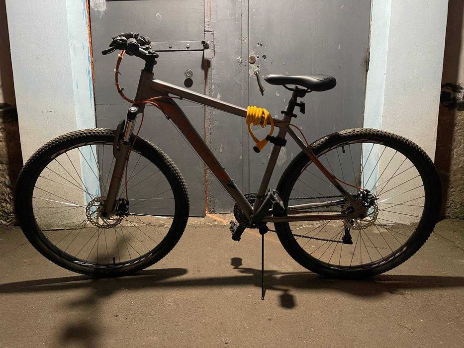 велосипед Discovery — отличный вариант для активного катания