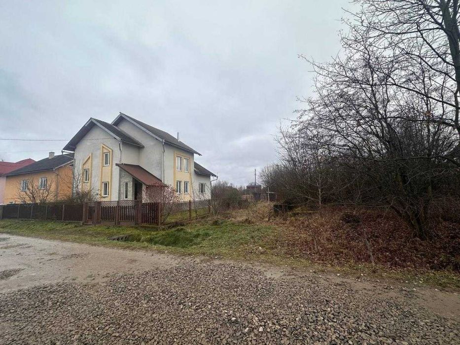 Продам земельну ділянку під забудову с. Лисець
