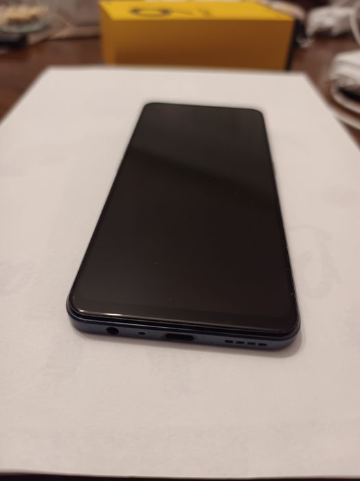 Realme 9 pro+ 6/128Gb jak nowy