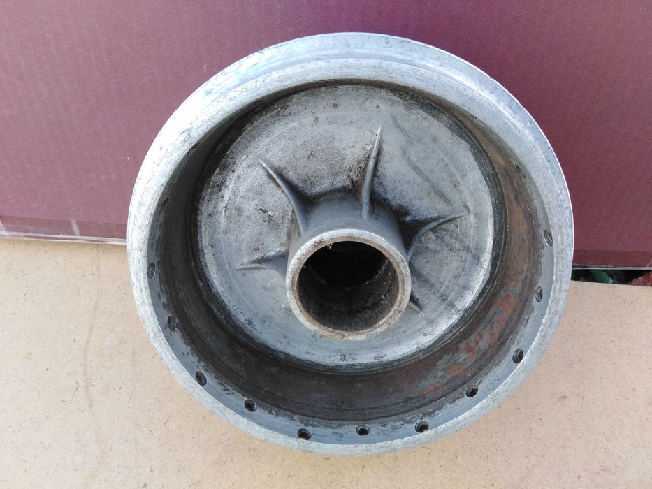 Ступица колеса ЯВА