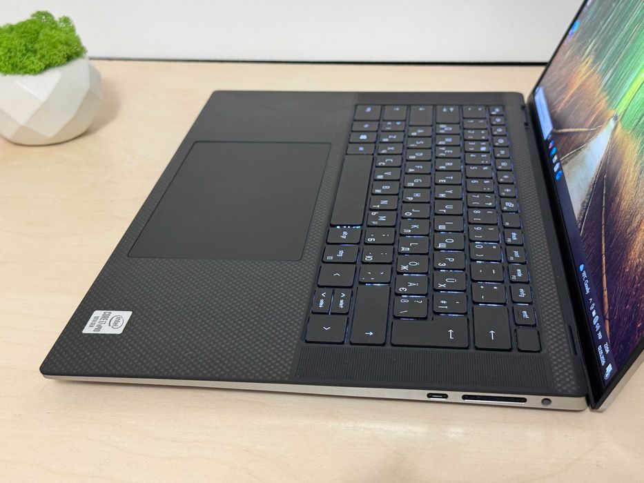 ЯК НОВИЙ Dell Precision 5550 (Dell XPS 15 9500) - i7-10850H/16/512ssd/ 1920x1200 IPS/Quadro T1000 4Gb  ноутбук ультрабук