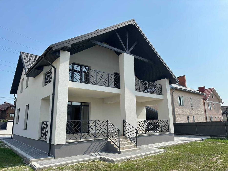 Продається окремий будинок в Крихівцях!