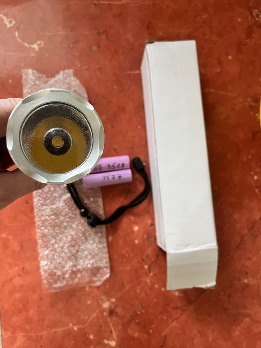 Ліхтар підводний новий