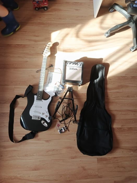Gitara elektryczna