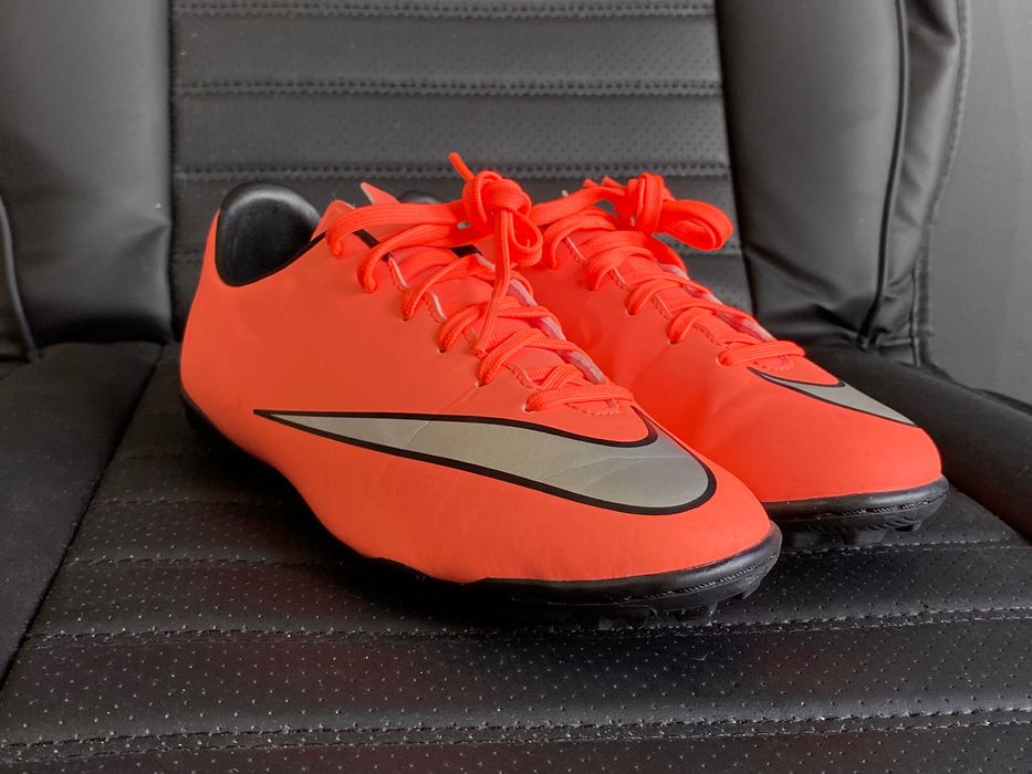 Nike Mercurial 35,5 (22,5cm) buty piłkarskie turfy orlik