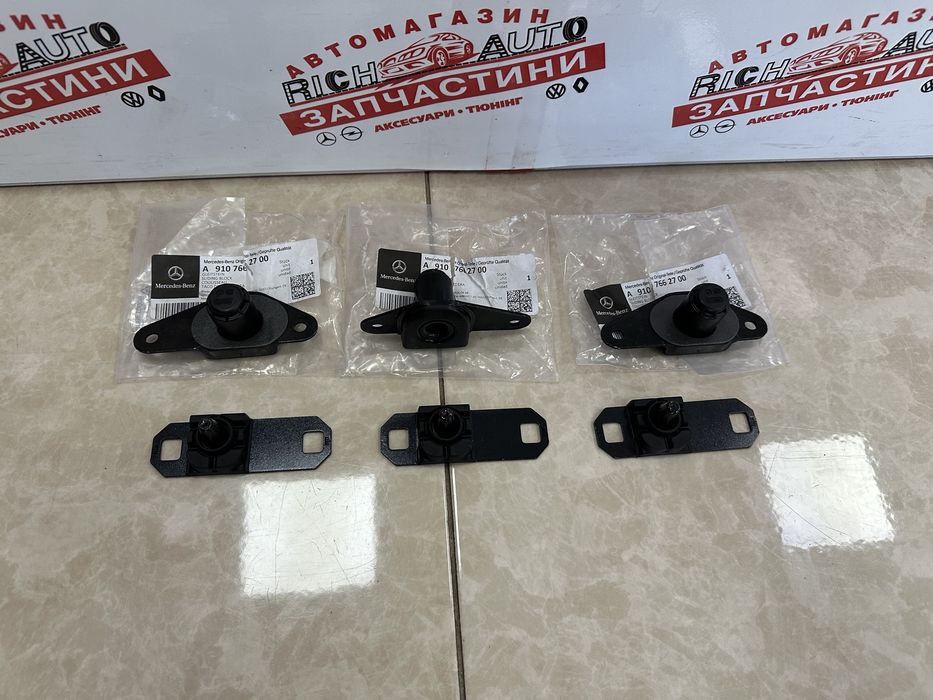 Направляюча дверки Sprinter 907