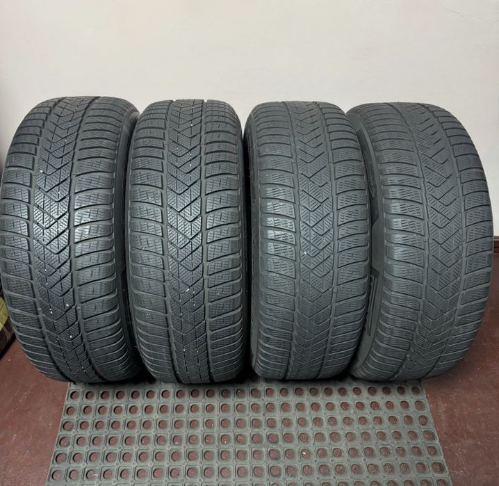 225/60/17 Pirelli Sottozero 3 зимові шини 225 60 R17 резина