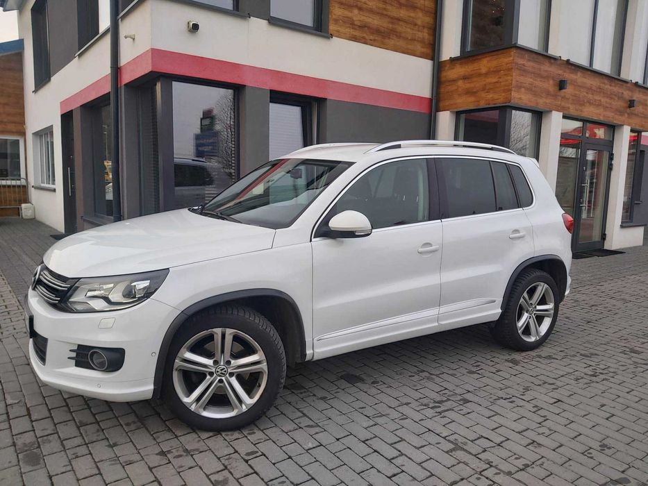 Wynajem busów 9 os. Renault Trafic long