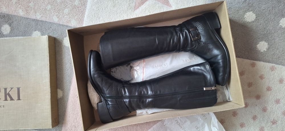 Kozaki zimowe damskie Lasocki rozm. 36 male 37