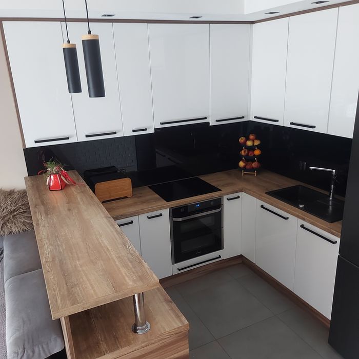 42 pułku piechoty Nowa Wygoda mieszkanie 47,5 m² – 3 pokoje, 2018 r., możliwość zakupu garażu.