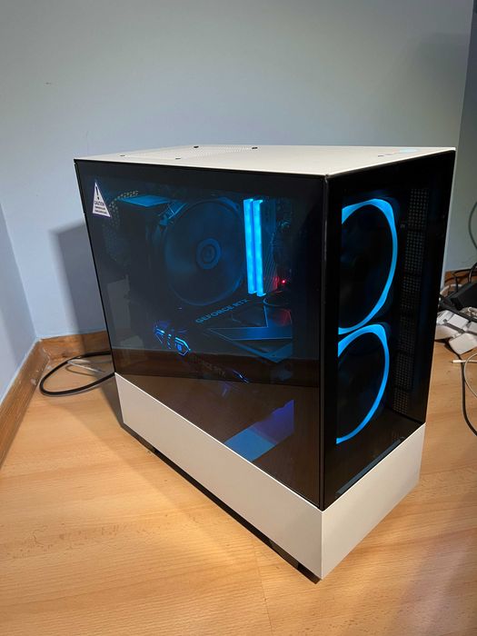 Komputer gamingowy Ryzen 7 7800x3d bez karty