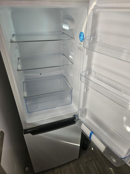 Nowa lodówka Amica   FrostControl    FK200.4(E)